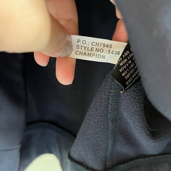 NFL TEAM SEATTLE SEAHAWKS NAVY BLUE POCKET HOODIE SWEATSHIRT TOP MENS SIZE S - Picture 4 of 5